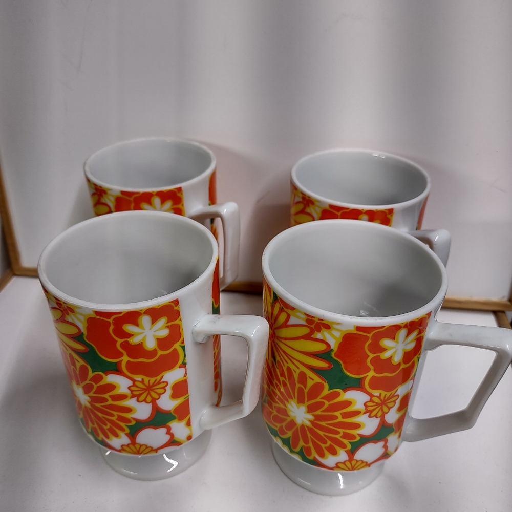 Retro glassware